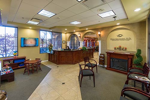 Optmetry Office Lobby for Dr. Amundsen in Camarillo